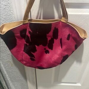 Adrienne Vittadini Stylish Pink and Black Women's Bag